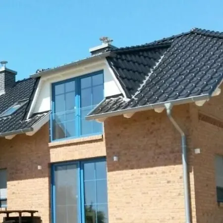 Moewe Apartment *